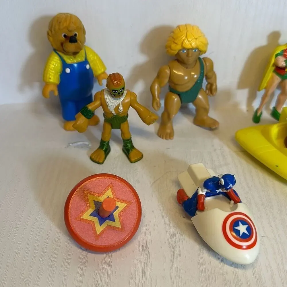 Vintage 80s and‎ 90s Collectible Toy Figurines Batman Robin Jetsons Yogi Bear